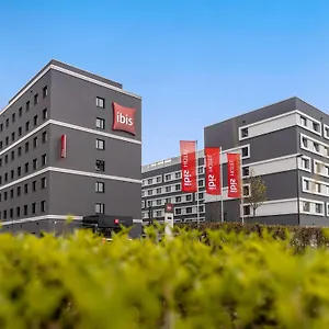 2* Hotel Ibis Airport