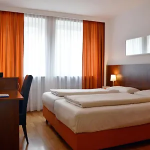 *** Hotel Italia Germany