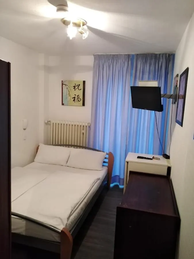 Hotel Berliner Hof Dusseldorf 3*,