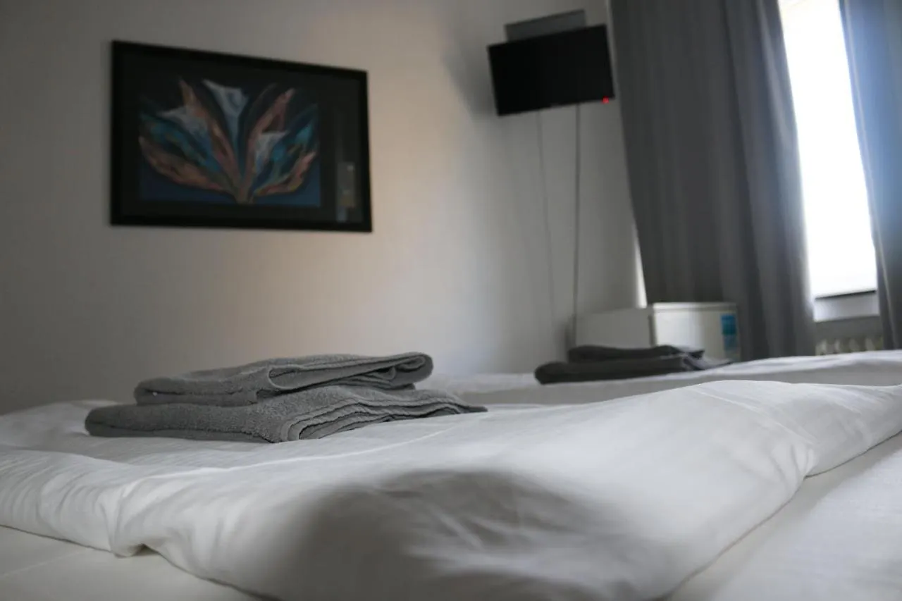 ***  Hotel Berliner Hof Dusseldorf Germany