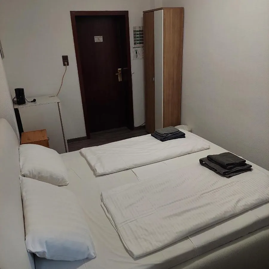 ***  Hotel Berliner Hof Dusseldorf Germany